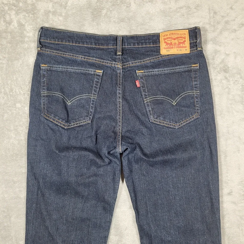 Levi's 541 Jeans Men 36x36 (Fits 36x34) Blue Athletic Taper Stretch Denim